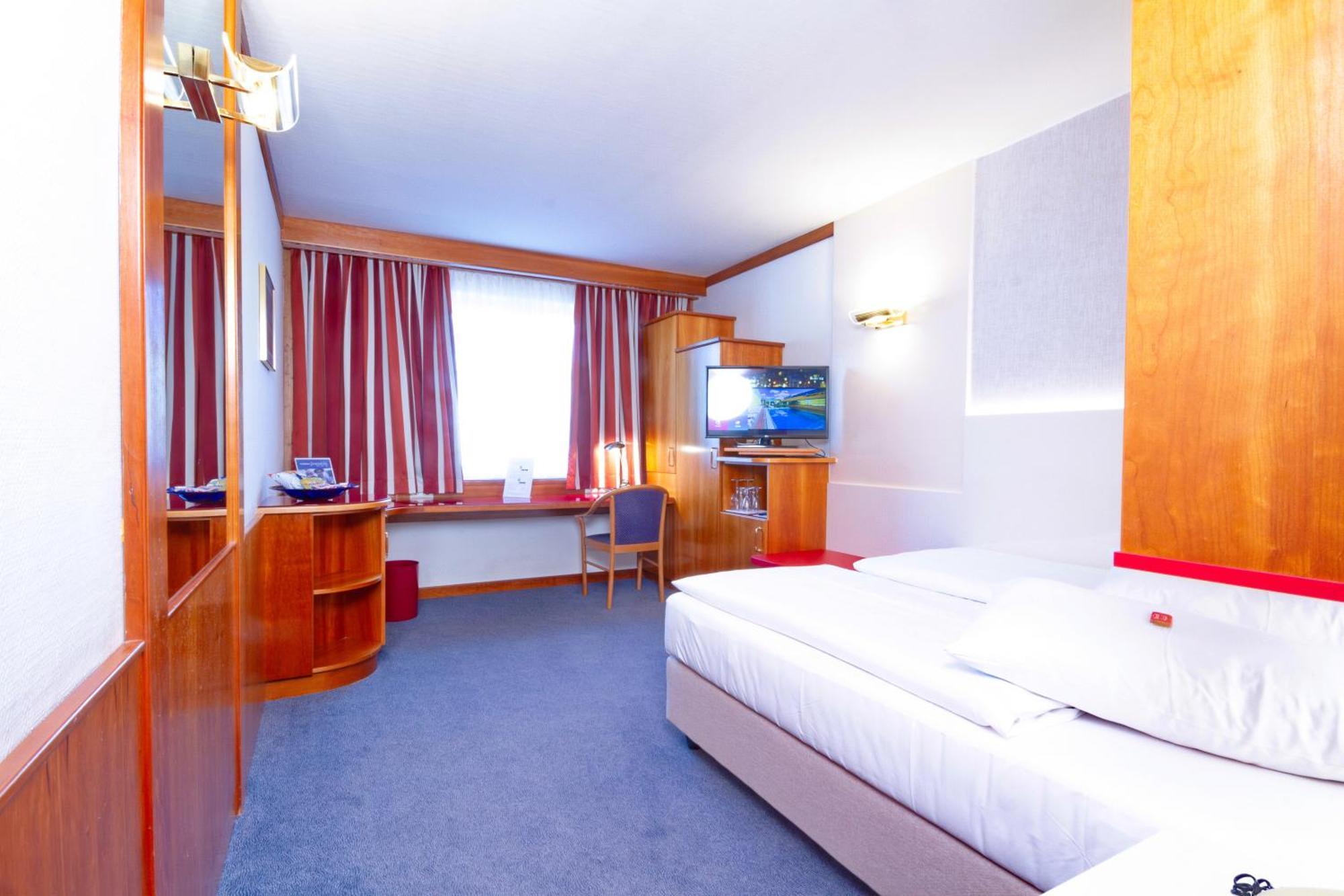 Vienna Sporthotel Exteriör bild